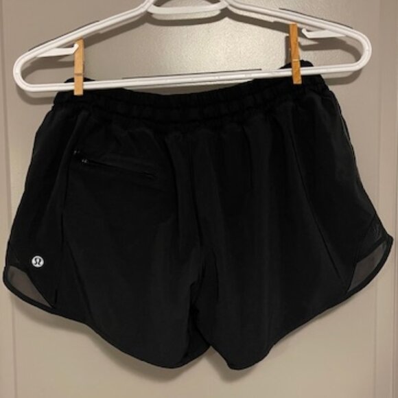 Lululemon Hotty Hot Short *Long - Picture 2 of 4